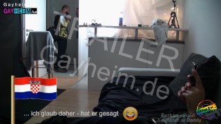 Münchner Türkenknabe Furkan bekommt von Daddy das süße, haarige Loch (endlich) entjungfert