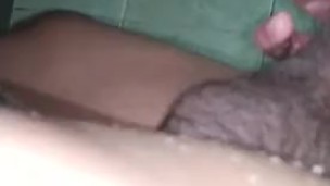 الجنس في الحمام بينما أنا أتناول الصابون يأتي جارتي لإغرائي🔥🤤😋