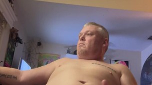 Did something a little different. Nice cumshot. Couldn’t resist cumming