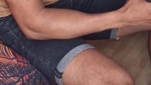 ¡DIOS MIO! ¡ MI HIJASTRO ACEPTA FOLLARME A ESCONDIDAS POR PRIMERA VEZ CUANDO MI MARIDO ESTA TRABAJAN