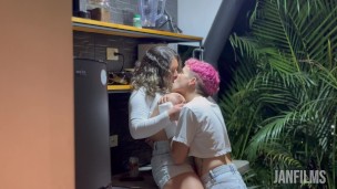 ME TOME ESTA FOTO! Uff se insinuó para que le chapara las tetas