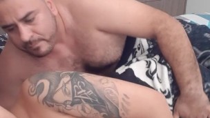 MY SUGAR GIVES ME A NICE FUCK BEFORE GOING TO WORK.