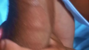 POV : FUDENDO COM A AMIGA DA ESPOSA DE QUATRO