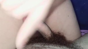 PUT IT IN! OLD MAN FUCKS HIS YOUNG STEPDAUGHTER WITHOUT A CONDOM, HOME SEX