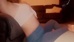 Sexy Milf always hit on by younger guys 🤷🏼‍♀️