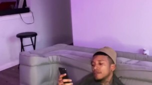 Add My Snapchat: Bigpimpindonn | I Cums So Much While Jacking Off His Fat Dick!