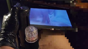 First time using auto masturbator “The Handy” it felt so good on my small cock