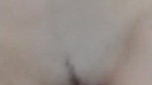 I give my boyfriend’s cock a blowjob and he fills me with milk