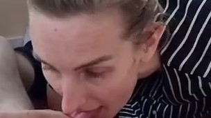 I meet a hot girl at the tax office who sucks me part1