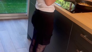 I’m not hungry this afternoon I prefer that you suck me